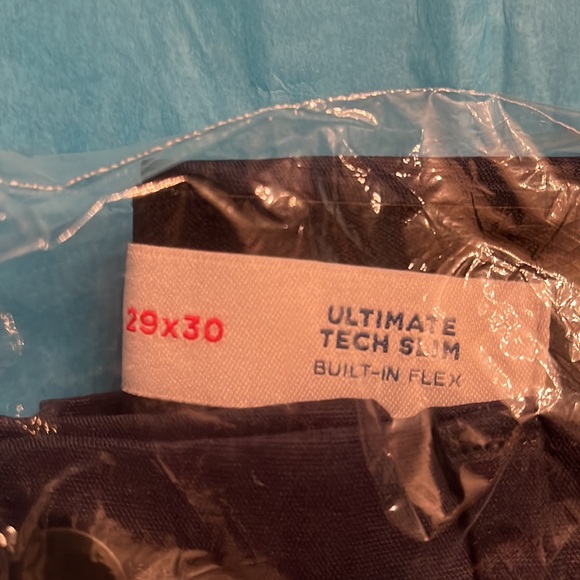 Old Navy Men’s Ultimate Tech Slim Chino Pants. Color: Navy Captain. Brand new. - Picture 4 of 7